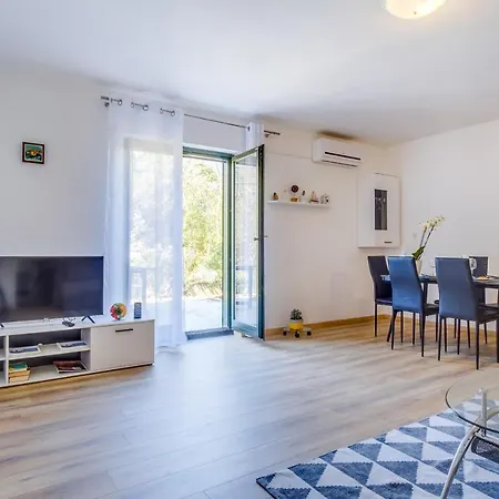 Rosmarino Apartament Mali Lošinj